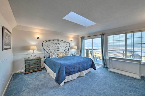 Photo 31 - Eagles View Condo in Ocean Shores w/ 3 Balconies