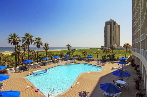 Photo 5 - Galveston Resort Condo w/ Heated Pool + Beach View