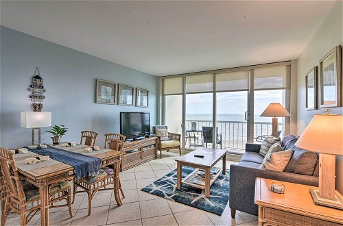 Photo 18 - Galveston Resort Condo w/ Heated Pool + Beach View