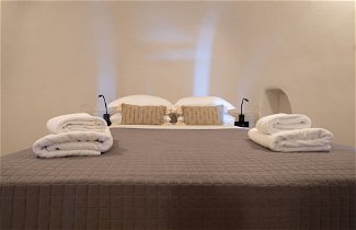 Foto 3 - SantorOia Luxury Suites