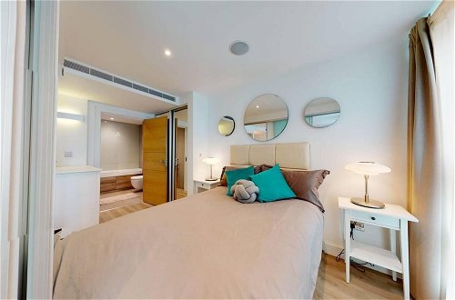 Photo 3 - Charming 1-bed Apartment in London