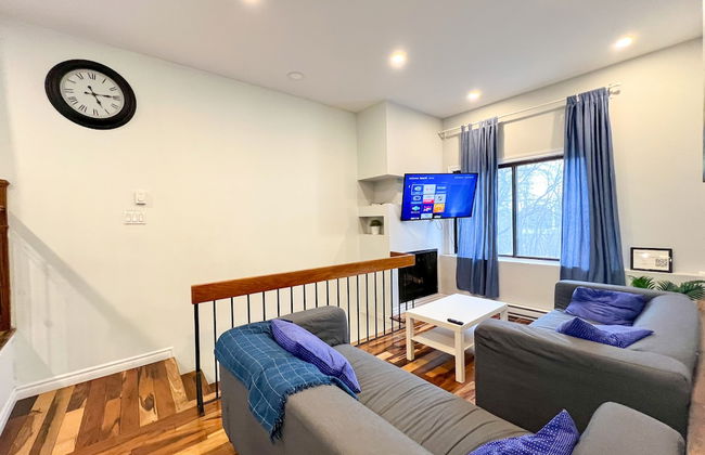 Chic Townhome with Garage Dt MTL - Photo 17