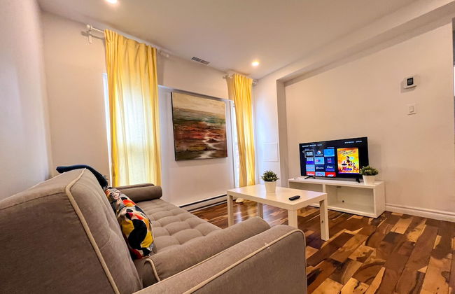 Chic Townhome with Garage Dt MTL - Photo 14