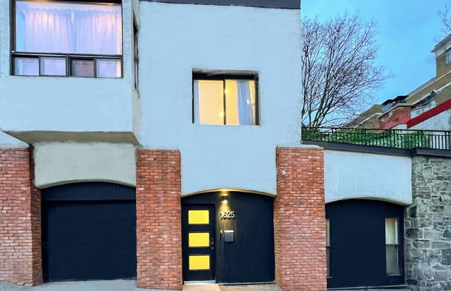 Chic Townhome with Garage Dt MTL - Photo 21