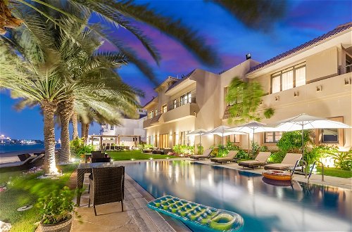 Photo 9 - Manzil - Signature 6BR Pool Villa in Palm Jumeirah