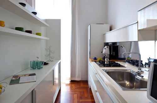 Photo 9 - Elegant Apartment At Chiaia By Wonderful Italy