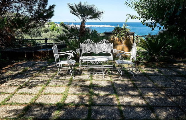 Apartment Immersed in a Large Garden Park Residence Cicladi - Foto 45