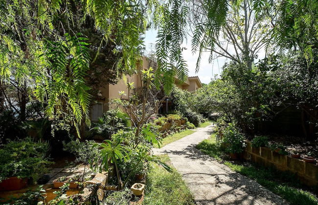 Apartment Immersed in a Large Garden Park Residence Cicladi - Foto 37