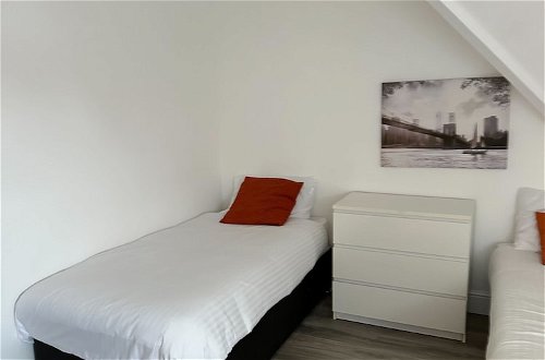 Foto 13 - Stunning 2-bed Apartment in Chelmsford