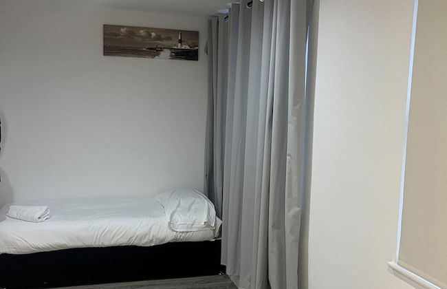 2bed - Freeparking - Laundry - 30mintolondon - Foto 8