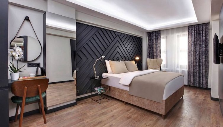 Photo 1 - Luxury Suite Hotel Room