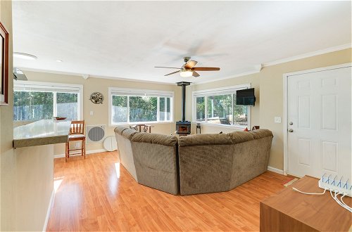 Photo 27 - Groveland Vacation Rental w/ Private Deck & Grill