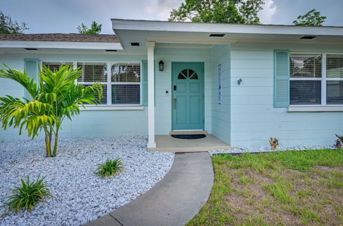 Photo 23 - Sunny Sarasota Home w/ Private Yard & Fire Pit