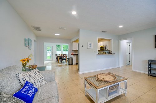 Photo 10 - Sunny Sarasota Home w/ Private Yard & Fire Pit