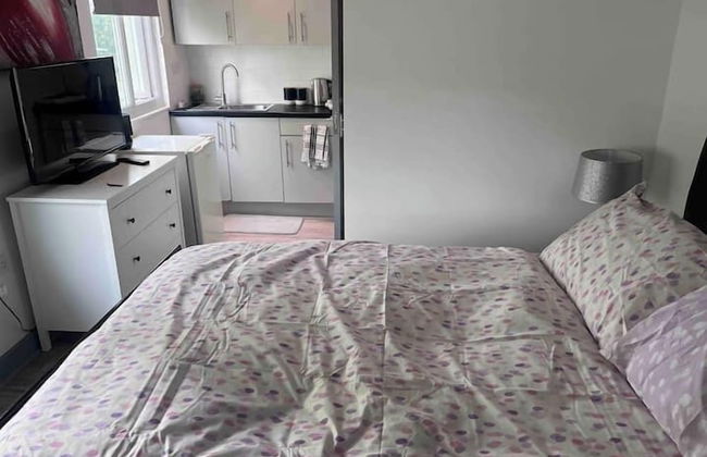 Remarkable Cozy 1-bed Studio in Romford London Uk - Foto 3