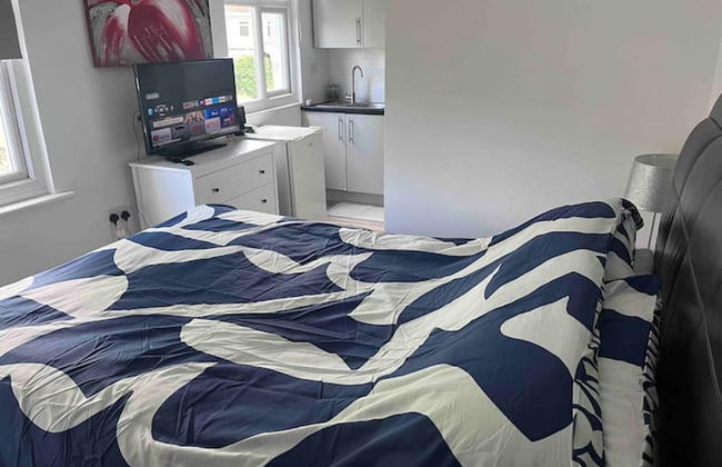 Remarkable Cozy 1-bed Studio in Romford London Uk - Foto 2
