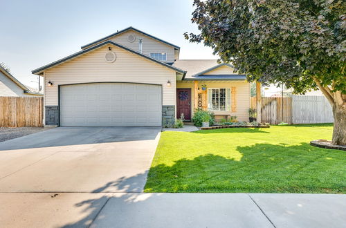 Photo 16 - Charming Nampa Home w/ Backyard + Grill