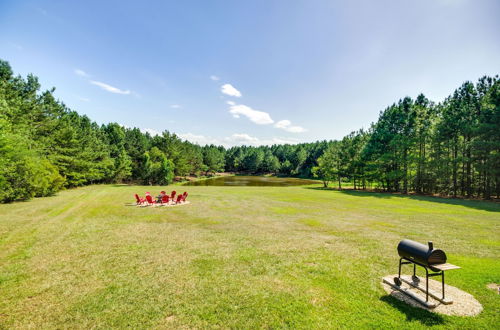 Photo 12 - Cozy Summit Cabin w/ Hiking Trails & Fishing Pond