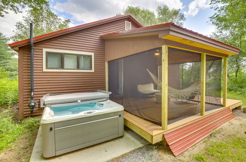 Photo 19 - Gorgeous Sunday River Cabin w/ Saltwater Hot Tub