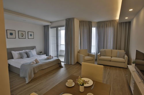 Photo 1 - Particulier-Serviced Apartments