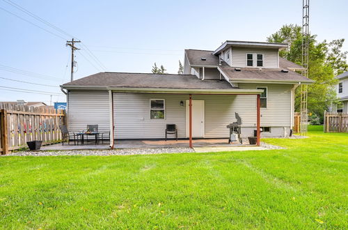 Photo 9 - Grand Blanc Rental w/ Gas Grill & Private Yard