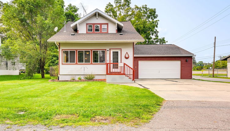 Photo 1 - Grand Blanc Rental w/ Gas Grill & Private Yard