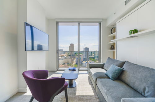 Photo 9 - Amazing Downtown Apt with good view