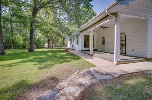 Photo 13 - Cozy Cranfield Cottage ~ 2 Mi to Norfork Lake