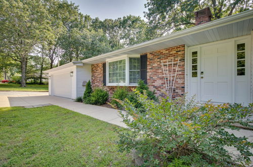 Photo 16 - Cozy Cranfield Cottage ~ 2 Mi to Norfork Lake