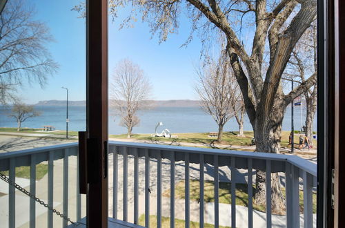 Photo 30 - Lake Pepin Waterfront Cottage - Steps to Beach