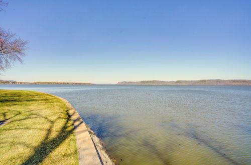 Foto 20 - Lake Pepin Waterfront Cottage - Steps to Beach