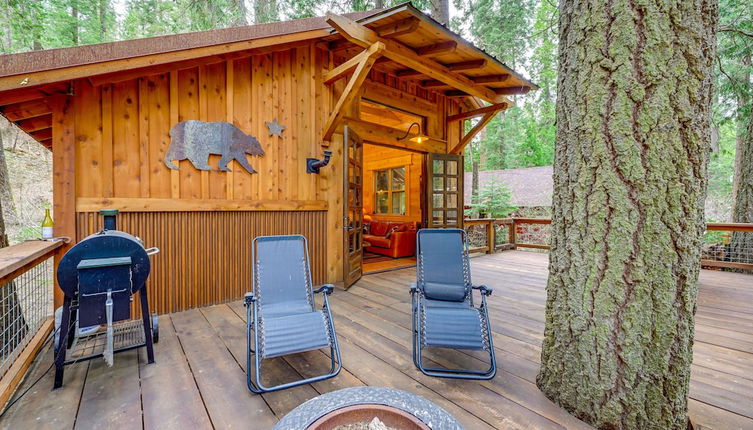 Photo 1 - Enchanting Creekside Cabin Near Kings Canyon Park