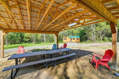 Foto 4 - Catskills Tiny Home Cabin: Surrounded by Nature