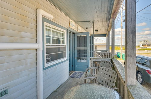 Photo 24 - Charming Hampton Home w/ Porch, Walk to Beach