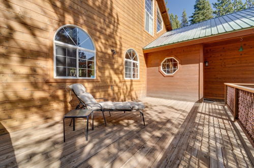 Photo 9 - Rustic Truckee Cabin Retreat w/ Community Pool