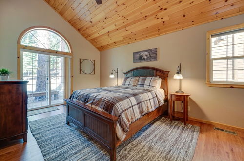 Photo 3 - Rustic Truckee Cabin Retreat w/ Community Pool