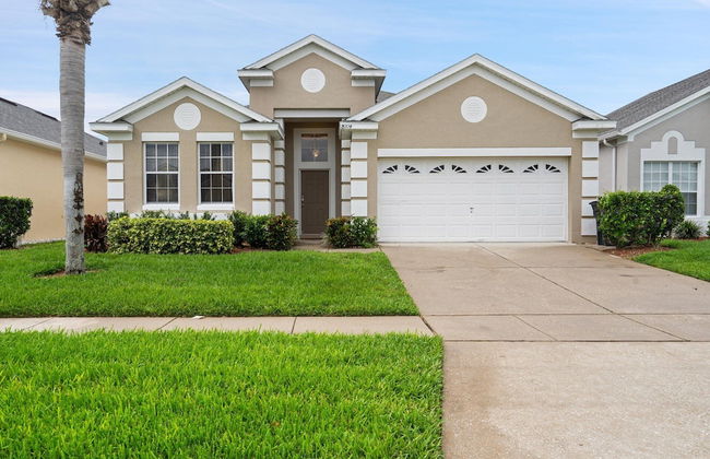 8104 fan Palm way - Photo 1