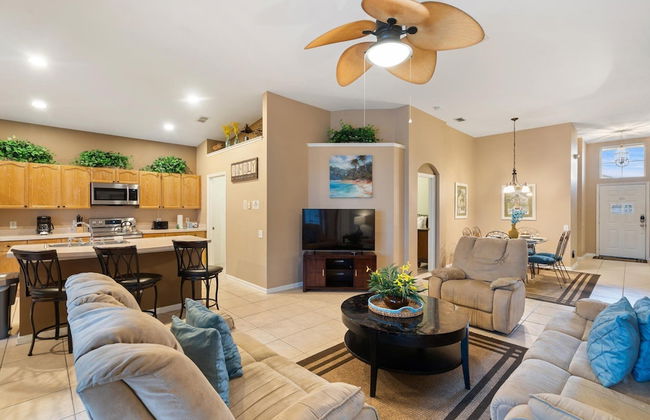 8104 fan Palm way - Photo 15