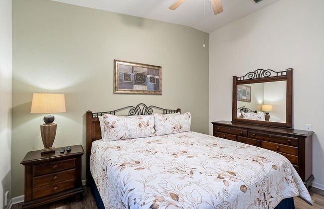 8104 fan Palm way - Photo 6