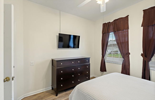 8104 fan Palm way - Photo 5