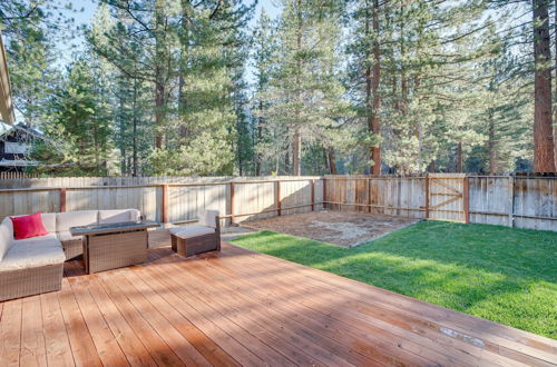 Foto 18 - Cozy Lake Tahoe Home w/ Yard, Near Ski Resorts