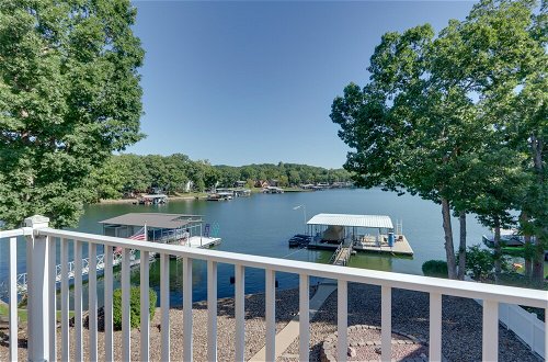 Foto 31 - Lakeside Gravois Mills Home w/ Boat Slip + 4 Decks