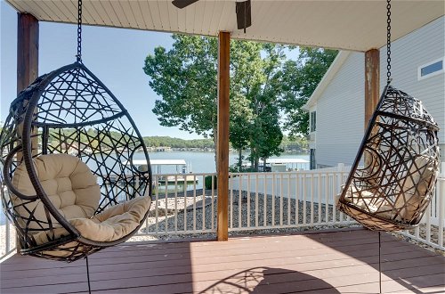Foto 8 - Lakeside Gravois Mills Home w/ Boat Slip + 4 Decks