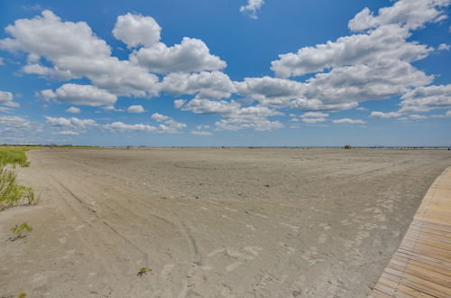 Photo 3 - Wildwood Crest Vacation Rental - Walk to Beach