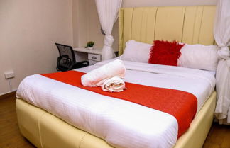 Photo 3 - Lux Suites Skyline Apartments Kilimani