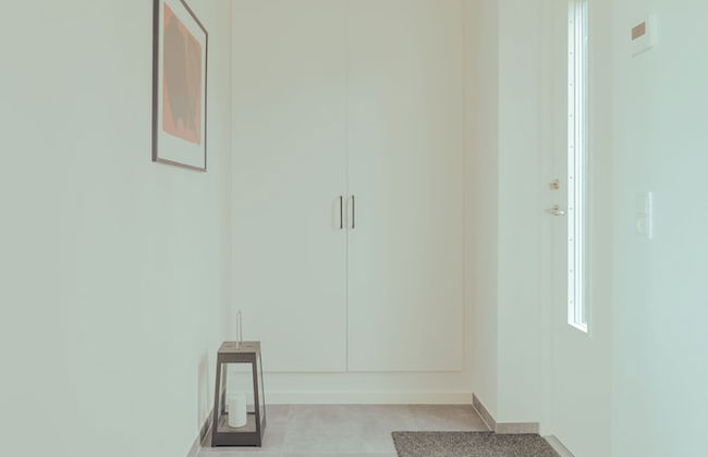 Experience Luxury Living With A Great View - Photo 2