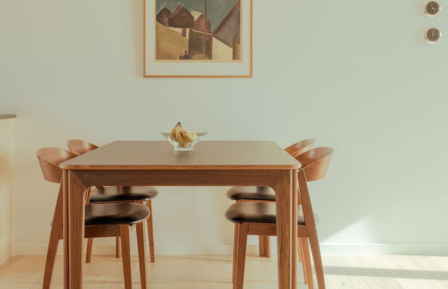 Experience Luxury Living With A Great View - Photo 14