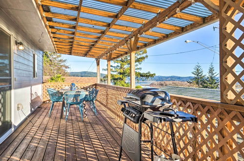 Foto 20 - Pet-friendly North Bend Home w/ Bay Views