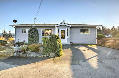 Photo 12 - Pet-friendly North Bend Home w/ Bay Views