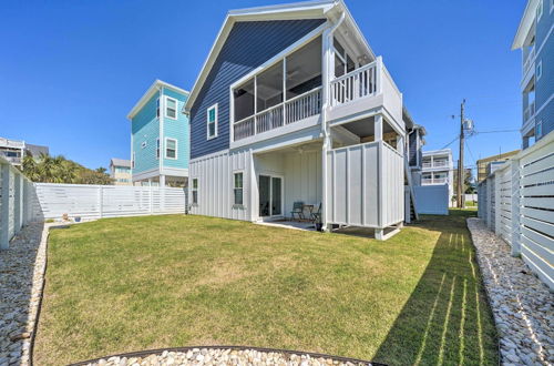 Photo 34 - Bright Coastal Abode With Porch & Beach Access